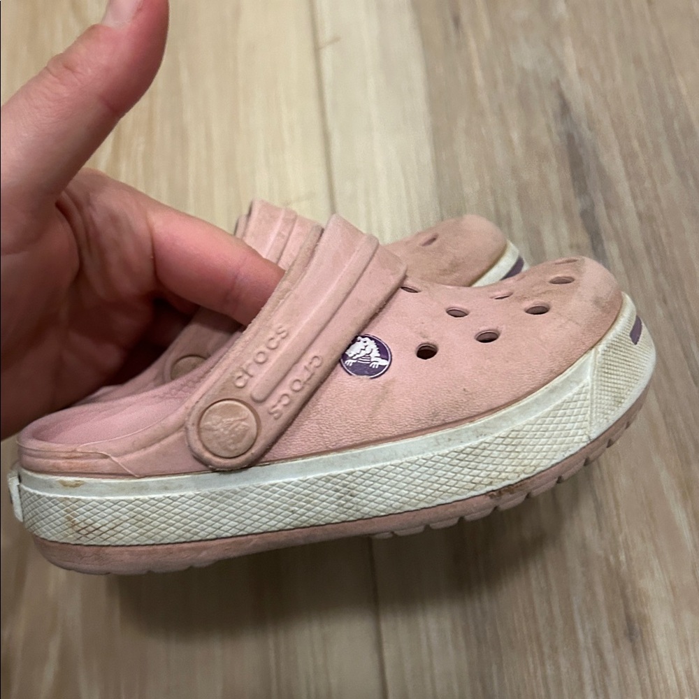 Crocs - Picture 3 of 4